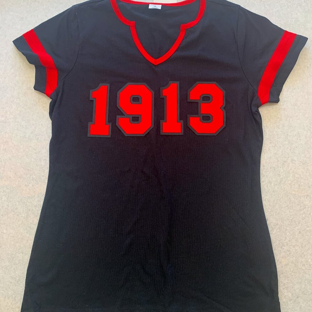 1913 Shirt Red & Black Sorority Delta